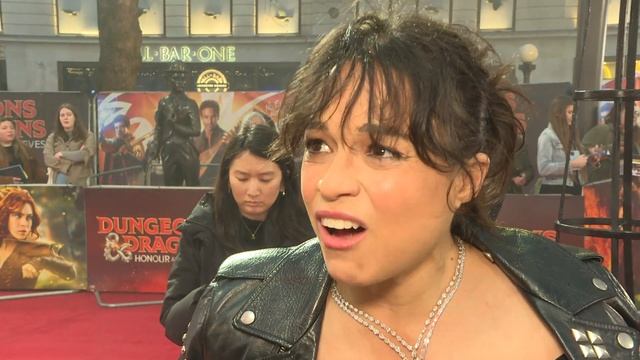 Get behind the "Stop Killing Michelle Rodriguez Campaign!" смотреть онлайн