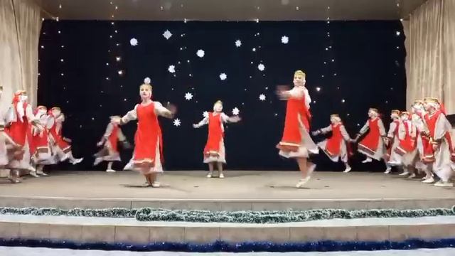 Образцовый ансамбль танца Юность танец За околицей смотреть онлайн