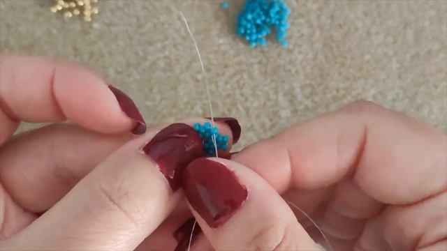 ENGLISH How to make a beaded star only with seed beads смотреть онлайн