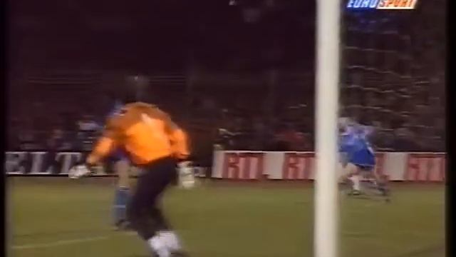 Аякс - Оксер 1:0 (16.03.1993 г.) смотреть онлайн