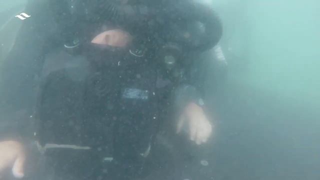 Buzos de la Armada prueban el submarino S-81 смотреть онлайн