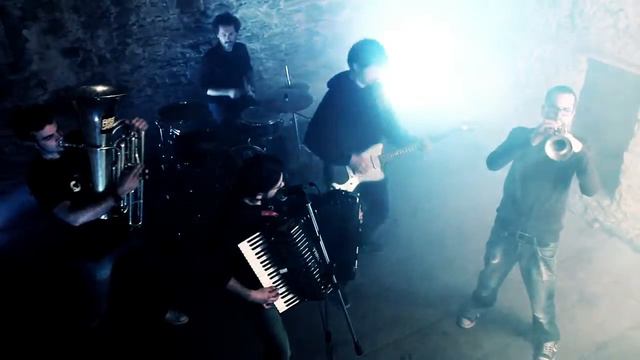 Arbe Garbe - El Cura смотреть онлайн