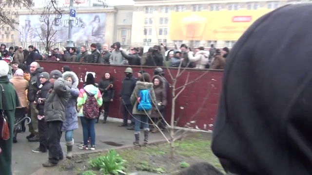 Потасовка с 'Правым Сектором' в Харькове! 13.04.2014 смотреть онлайн