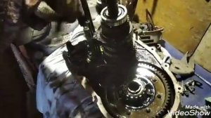 ВАЗ 2111 включилась задняя передача и не выключается