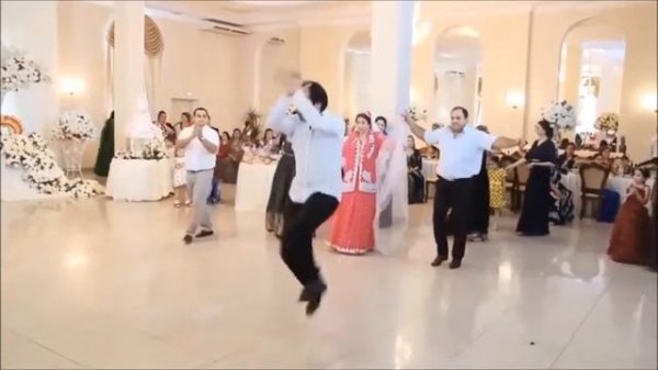 Gypsy dance.-Руслан Лалай.(театр,, Ромэн,,Москва).