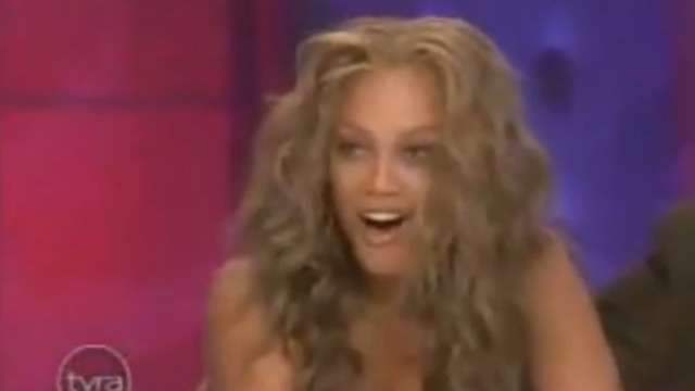 Мохнатый зверь в студии смотреть онлайн