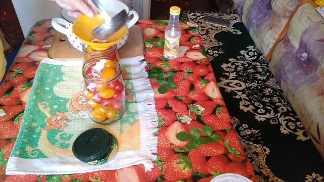 ПОМИДОРЫ ЧЕРРИ НА ЗИМУ/ КАК ЗАМАРИНОВАТЬ ПОМИДОРЫ? смотреть онлайн