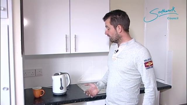 Fix It At Home - Trip switch смотреть онлайн