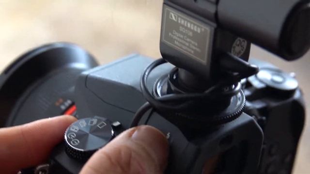 Pana G85+Samyang 2 0 Ultimate vlogging camera setup? смотреть онлайн