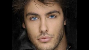 Kostas Martakis - Πιο Κοντά