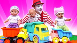 Видео куклы БЕБИ БОН - Нянька для тройняшек Baby Born! - Весёлые игры одевалки для девочек
