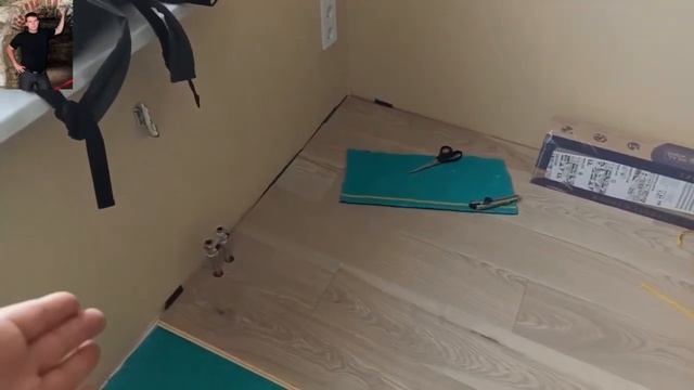 Секреты укладки паркетной доски Barlinek  на подложку Uniplex юниплекс - как правильно стелить .