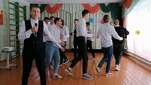 Поздравление от 11 класса. смотреть онлайн