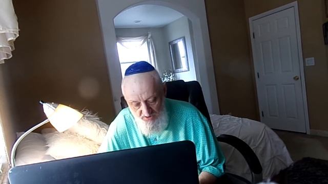 ...что на земле столько народов и языков это промысел сатаны?Что говорят ваши книги ...?(Роман) смотреть онлайн