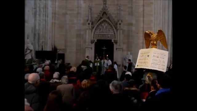 Fermeture de la Porte Sainte du Jubilé de la Miséricorde de la cathédrale de Sées смотреть онлайн