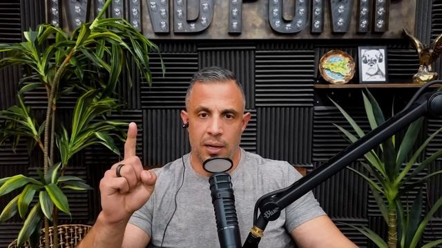 Master Your Midlife Metabolism with Sal Di Stefano смотреть онлайн