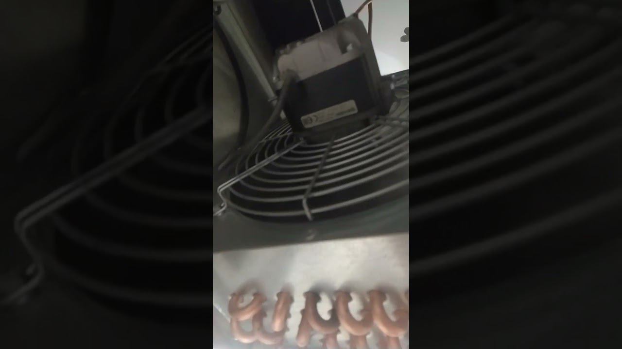 Неисправность холодильного шкафа. #холодильник #холодильноеоборудование