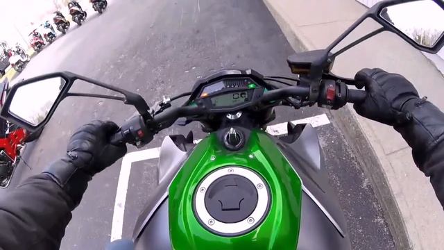Kawasaki Z1000 Vs Honda CB1000R