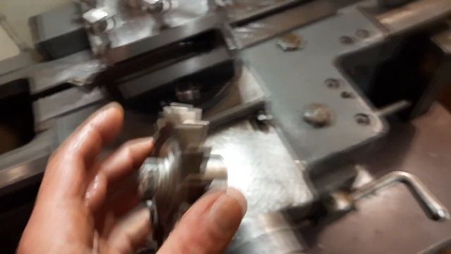 Болты для резцедержателя без болгарки, наждака и фрезерного станка смотреть онлайн