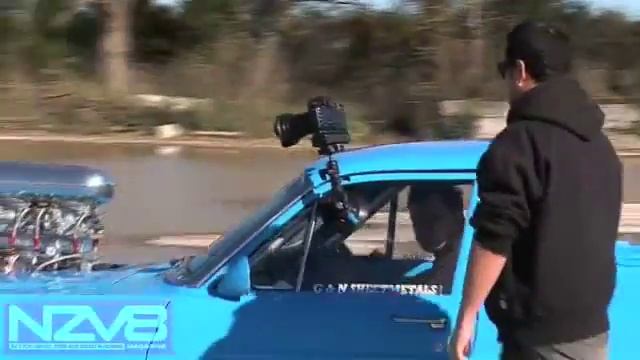 Ford Falcon Ute - NZV8 magazine cover car смотреть онлайн