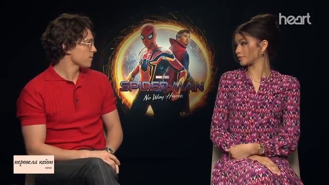 ЗЕНДАЯ И ТОМ ХОЛЛАНД| 