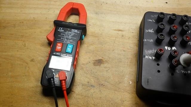 ZT QB4 Clamp Meter Review