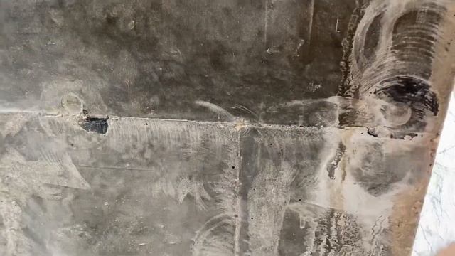 11.11.22. Растёт южный фронтон. Бетонная лестница готова к зимовке.