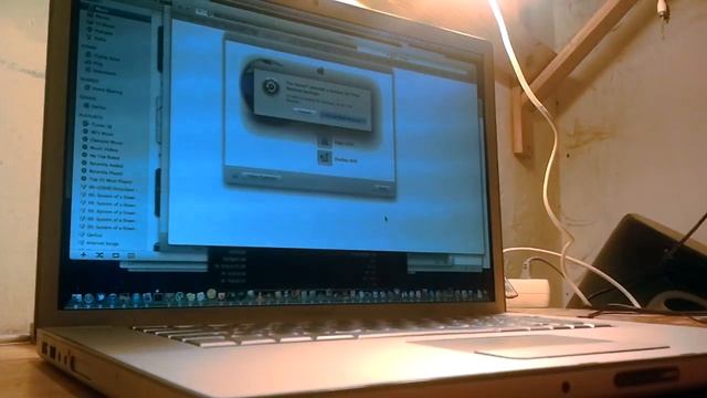 Booting up my MacBook Pro 4.1, then starting 45 applications! (Kingston 128GB SSD, 4GB RAM) смотреть онлайн