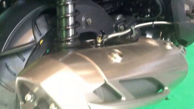 NEW Kawasaki J300 2014 review смотреть онлайн