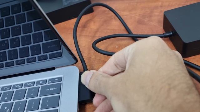 Microsoft Surface Laptop Studio and Surface Dock 2 - Benchmarks and Stress Test смотреть онлайн