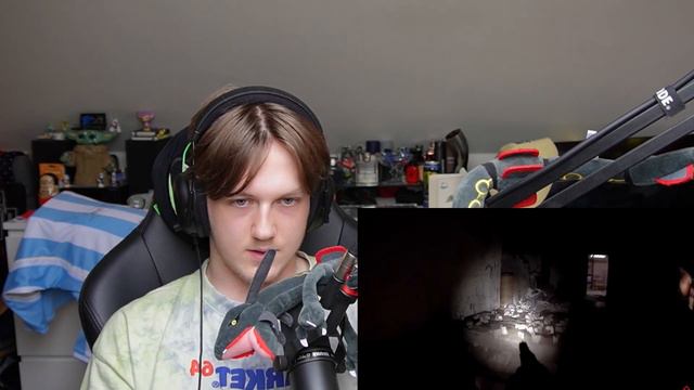 UNRECORD OFFICIAL TRAILER REACTION! смотреть онлайн