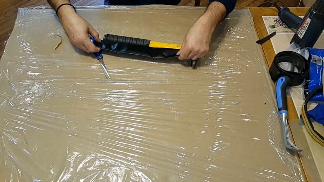 Восстанавливаем покрытие стеклопластиковой рукояти молотка смотреть онлайн