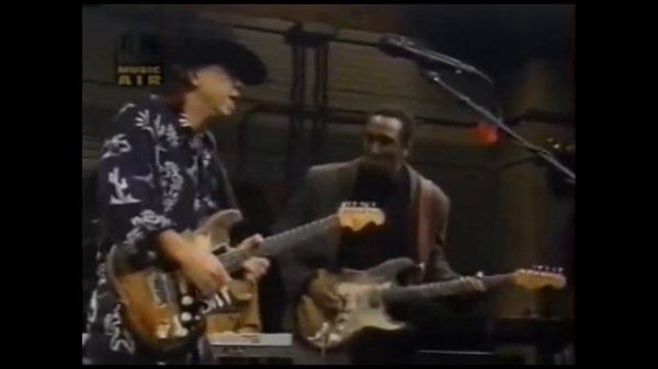 Stevie Ray Vaughan : Crossfire - Live at Night Music