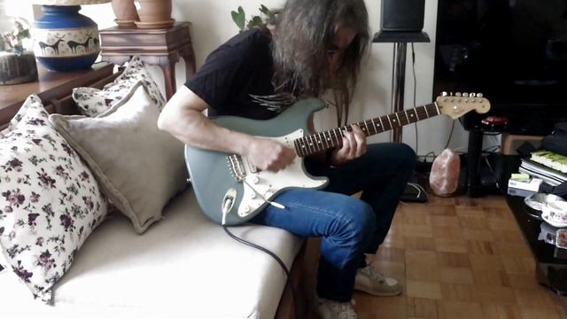 Gür Akad | Fender American Professional Stratocaster | İlk İzlenim смотреть онлайн