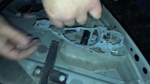 Как ПРАВИЛЬНО снять наружную ручку задней двери golf 5