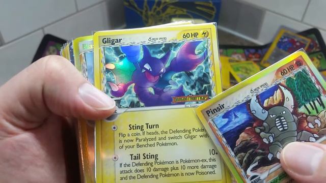 GOLD STAR! I Bought A Collection! (Umbreon) смотреть онлайн