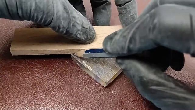 Из Обрезков Эпоксидной Смолы Можно Сделать Украшение! / DIY смотреть онлайн