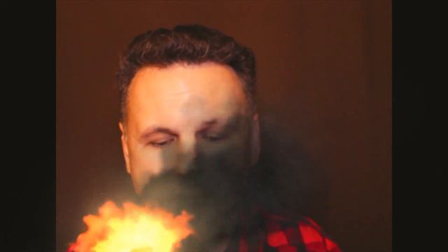 "А нам всё хи-хи - ха-ха. Жизнь такая чепуха". Исполняет автор Максим Ефимов смотреть онлайн