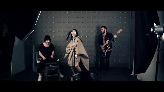 Monatik - Кружит (cover By Nila Mania)