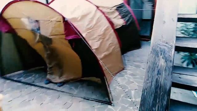 Алина-бабка ёжка и чистка палатки. смотреть онлайн