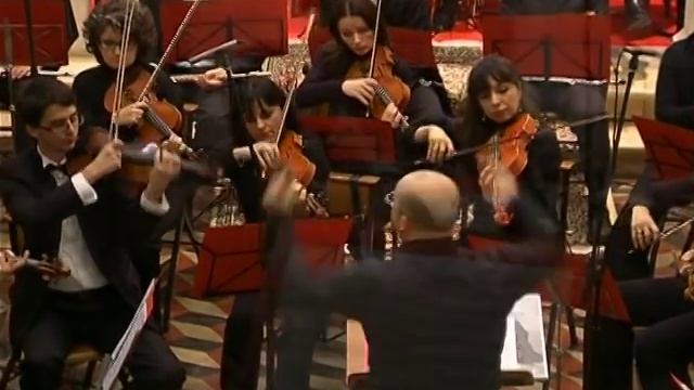 Andrea Ferrari - Peer Gynt, Suite n. 1, Anitra's Dance, Edvard Grieg смотреть онлайн