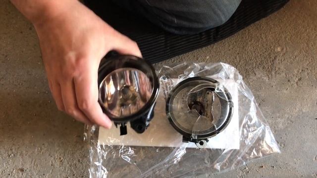 DIY - BMW 2013 X3 Fog Light Replacement смотреть онлайн