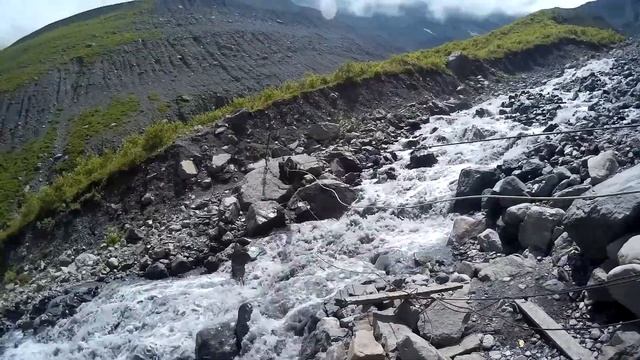 День 2 - Переправа через реку Геналдон смотреть онлайн
