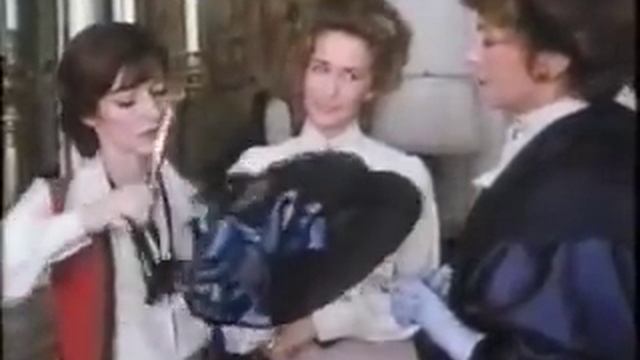 Одинокая Коко Шанель   Chanel Solitaire