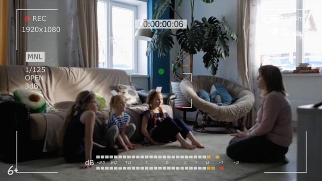 Игры дома с детьми. Просто и весело. смотреть онлайн