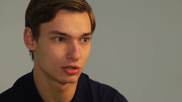 Истории МХЛ. Вратарь «Авто» Владислав Гросс смотреть онлайн