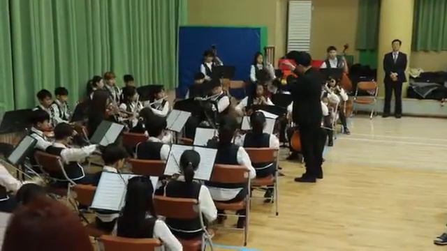 Auld Lang Syne 작별 오케스트라 смотреть онлайн