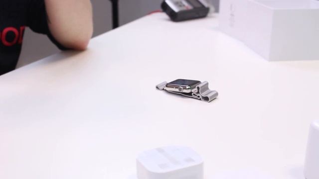Стальные Apple Watch. Первый взгляд. смотреть онлайн