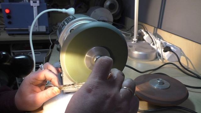 КРАСНЫЕ И ЗЕЛЁНЫЕ КРУГИ ДЛЯ ЗАТОЧКИ. ФИРМА "KERRY". смотреть онлайн