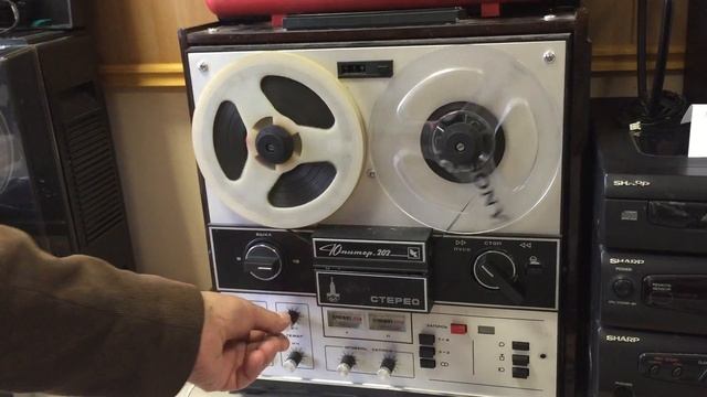 Бобинный магнитофон «Юпитер-202» 1974 года выпуска смотреть онлайн